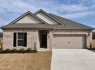 54 Clarendon Cv, Jackson, TN 38305