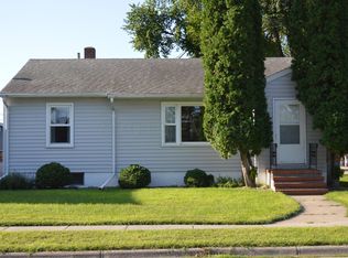 11 1st Ave NE, Dilworth, MN 56529