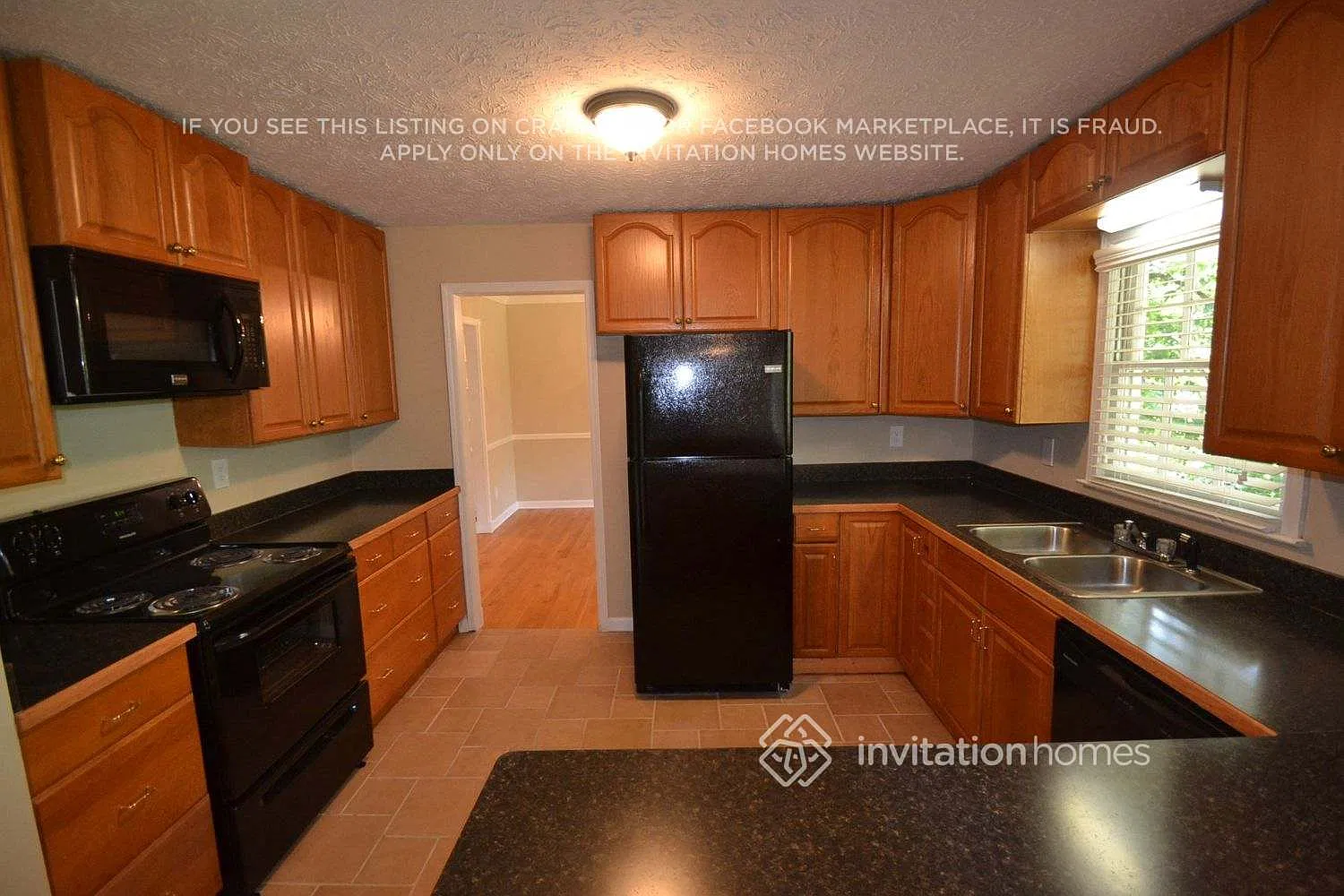 4172 Scenic Mountain Dr Snellville, GA 30039 — Photo 3