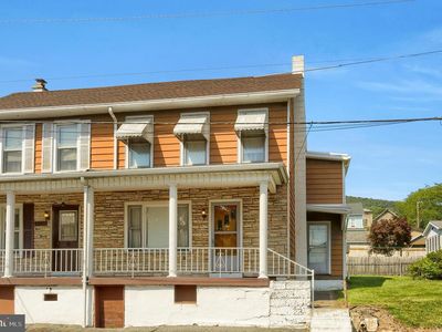 420 Walnut St, Lykens, PA, 17048