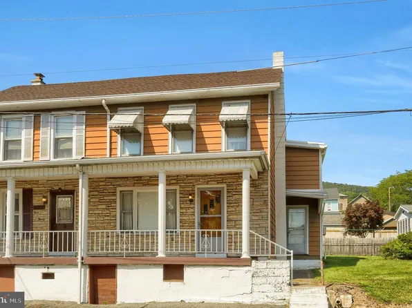 420 Walnut St, Lykens, PA 17048