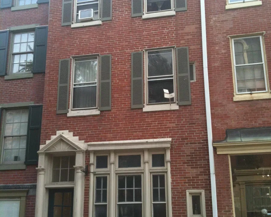 Building Photo 4