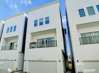 808 Fisher St #D, Houston, TX 77018