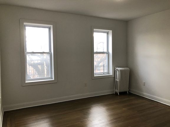 3rd image of 11-13 Gifford Ave #44E