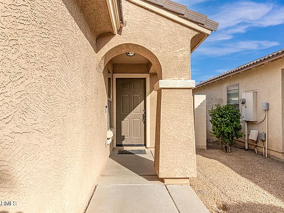 3rd image of 7323 W Magdalena Ln