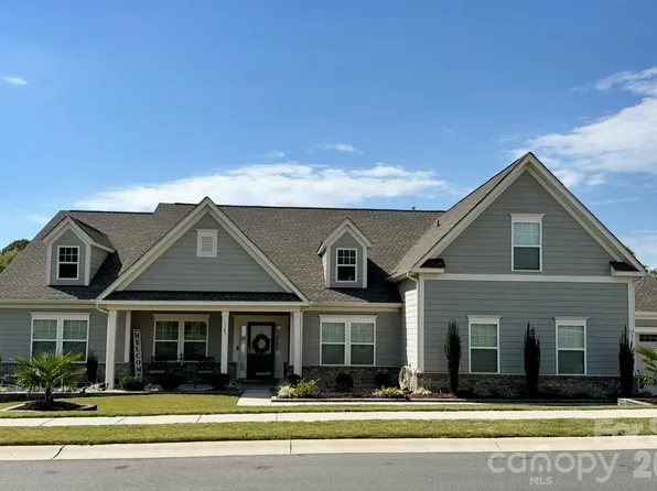 1343 Brooksland Pl, Waxhaw, NC 28173