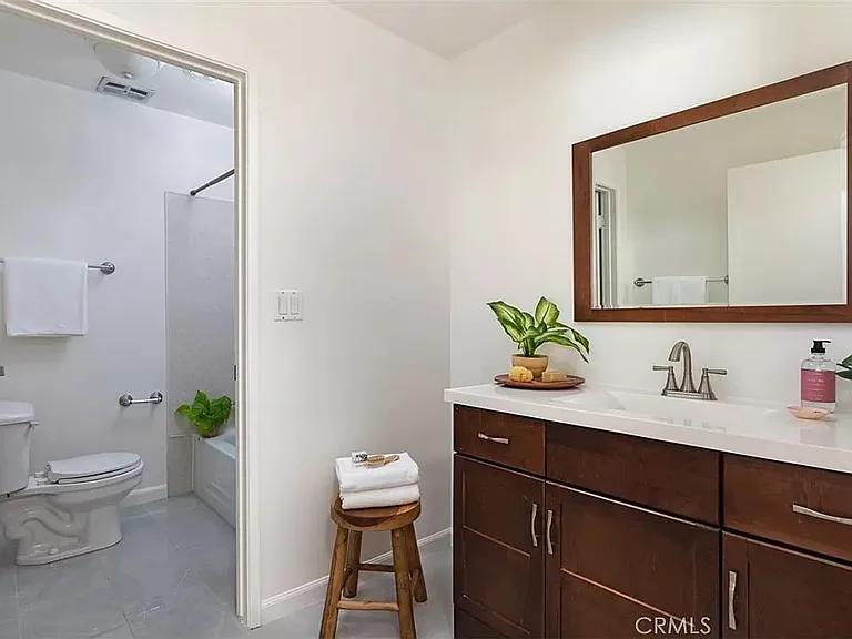 382 Coronado Ave #106 — Photo 10