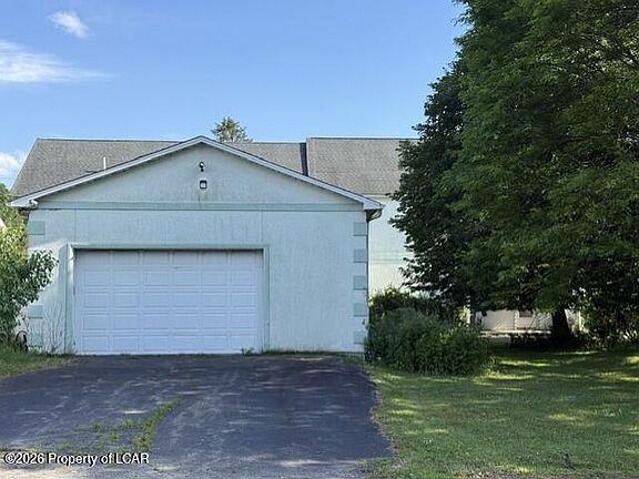 4th image of 550 Berner Ave