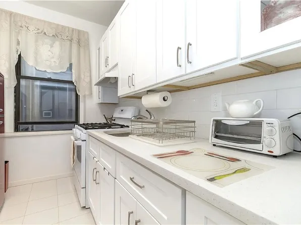 255 79th Street image 7 of 23