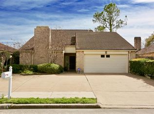 14123 Woodnook Dr, Houston, TX 77077
