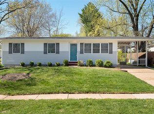 2340 Pheasant Dr, Florissant, MO