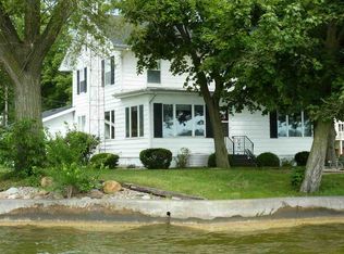 2713 Barrett Rd, Rochester, IN 46975