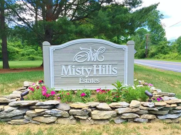 502 Misty Hills Ln, Carmel, NY 10512