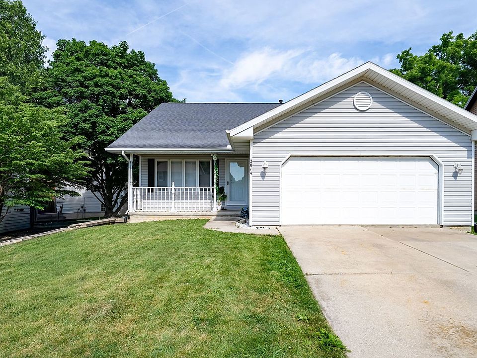 1st image of 2014 Woodhavens Dr