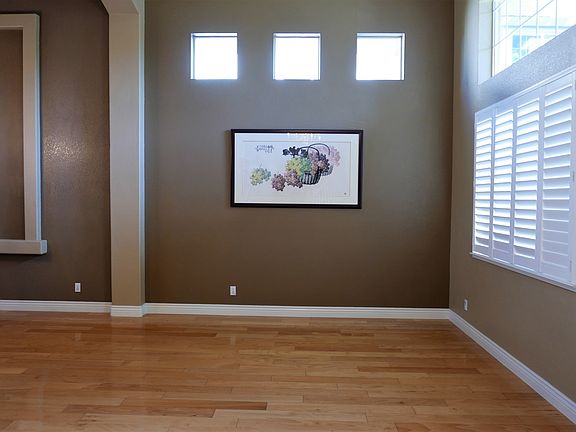 4th image of 2625 Buckminster Dr