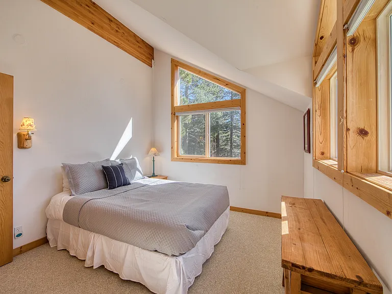 17054 Skislope Way — Photo 14