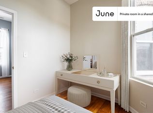 1945 W Cermak Rd #3-B, Chicago, IL 60608