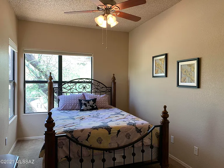 6655 N Canyon Crest Dr #23201 — Photo 31