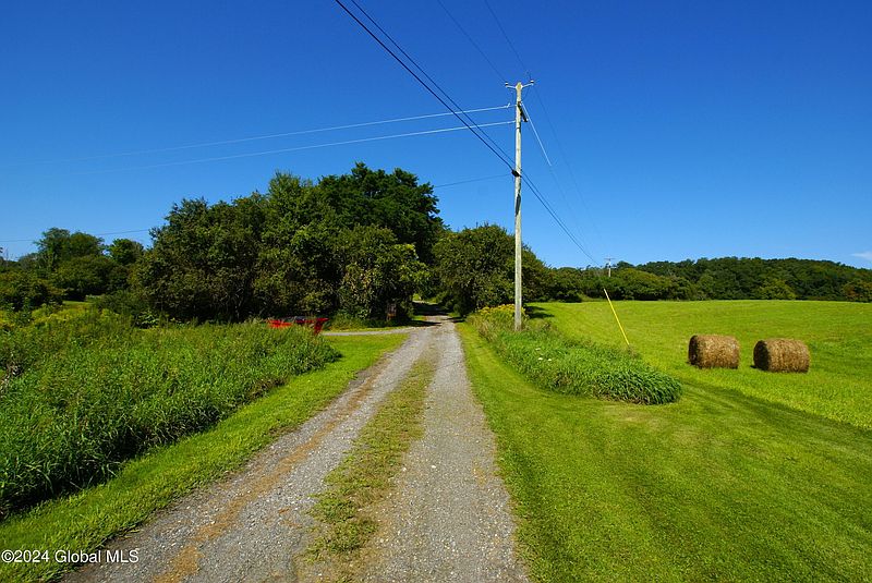 4th image of L48.1 Briggs Ln Lane