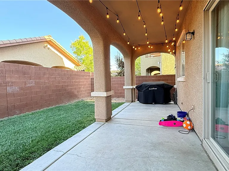 6866 Sigri St — Photo 31