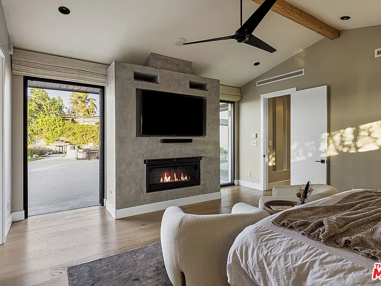 2715 Edwin Pl — Photo 25