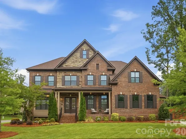 7626 Deerfield Manor Dr, Charlotte, NC 28270