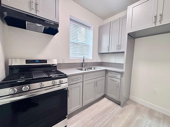 3rd image of 341 S Alvarado St APT 305