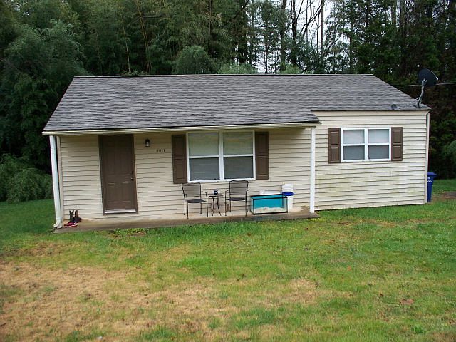 1st image of 1011 Welborn Ave