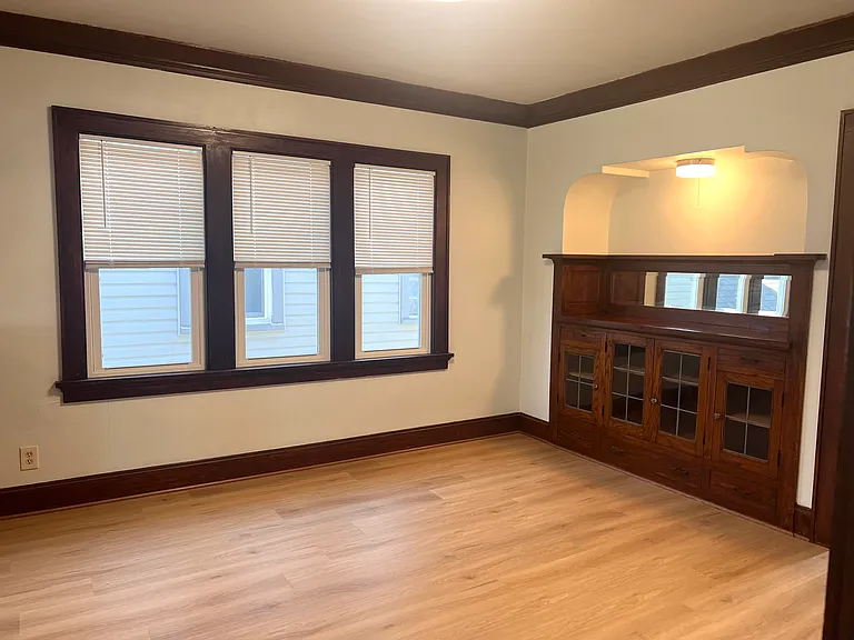 dining room built in