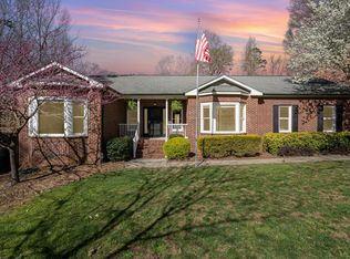 16107 Thompson Rd, Mint Hill, NC 28227