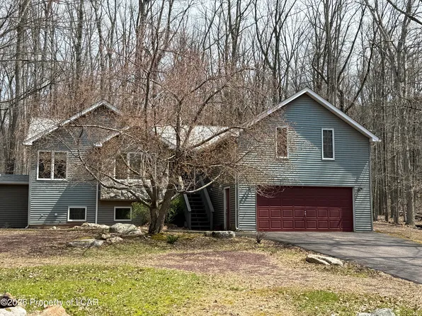 13 Seminole Cir, Hazle Township, PA 18202