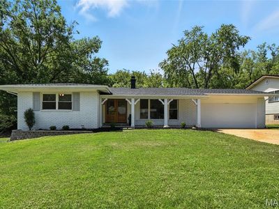 15282 Springrun Dr, Chesterfield, MO, 63017