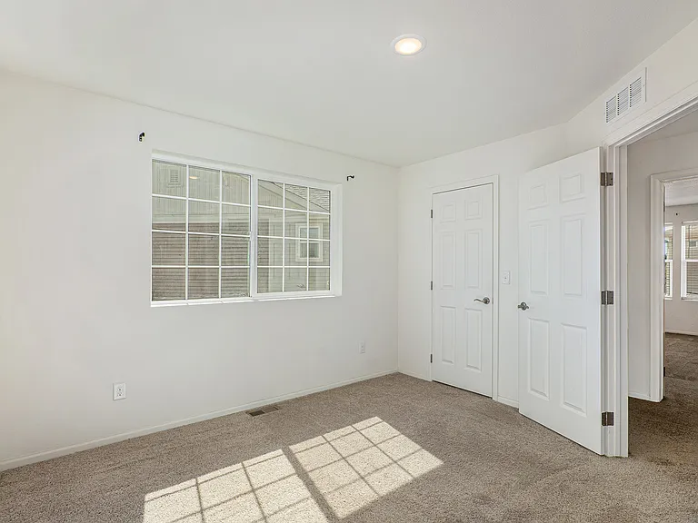 26126 E Byers Pl — Photo 12