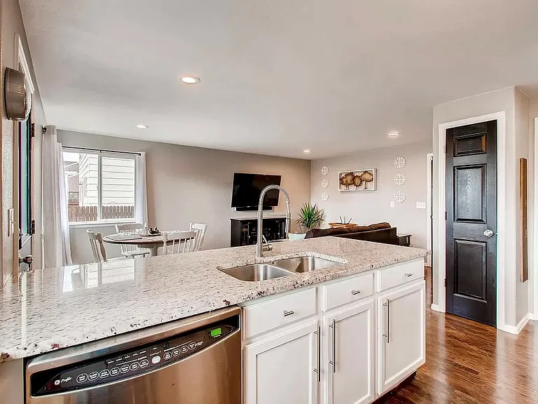 1247 Cedarwood Dr — Photo 10