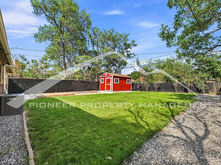 3270 Newport St — Photo 23