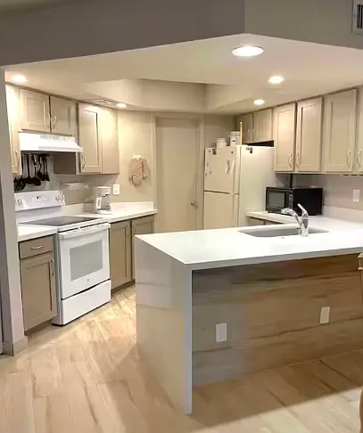 1912 Gulf Blvd #108 — Photo 15