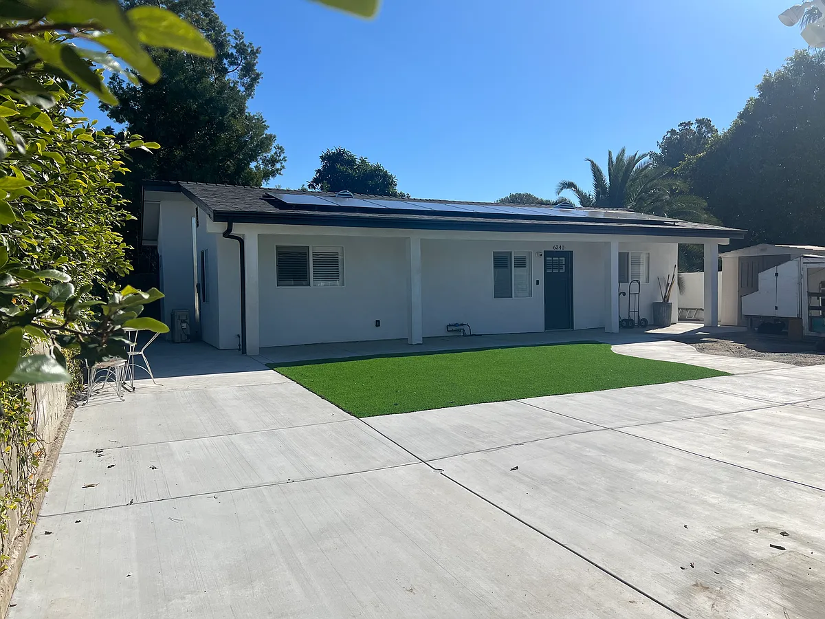 Building Photo - 6340 Ventura Canyon Ave