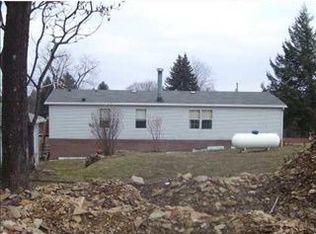 1421 Bethel Church Rd, Latrobe, PA 15650