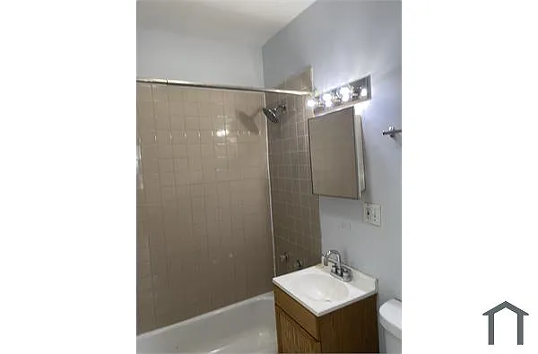 Building Photo - 7614 S Normal Ave #2