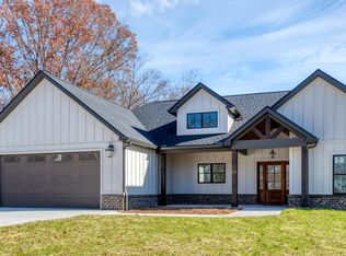 734 Lake Vista Dr, Friendsville, TN 37737