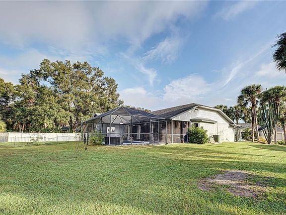 4th image of 2899 Muglone Ln