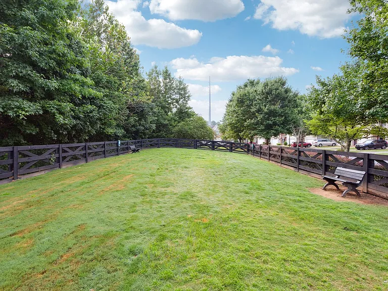 372 Azalea Cir — Photo 31