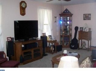 10 Katherine Ct, Blackwood, NJ 08012