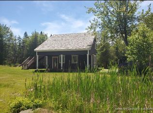 73 Airport Rd, Stonington, ME 04681