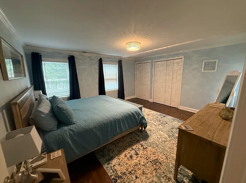 2 bed, 1200 sqft, $3,150 — Photo 1