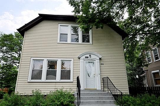 3rd image of 2117 Lake Ave APT 1F