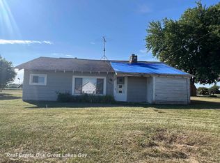 5614 Mangus Rd, Beaverton, MI 48612