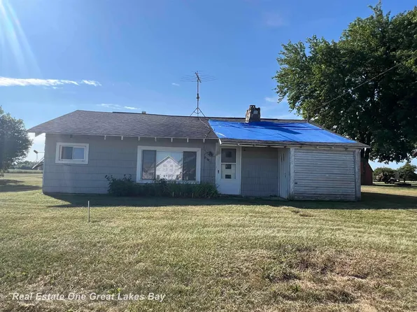 5614 Mangus Rd, Beaverton, MI 48612