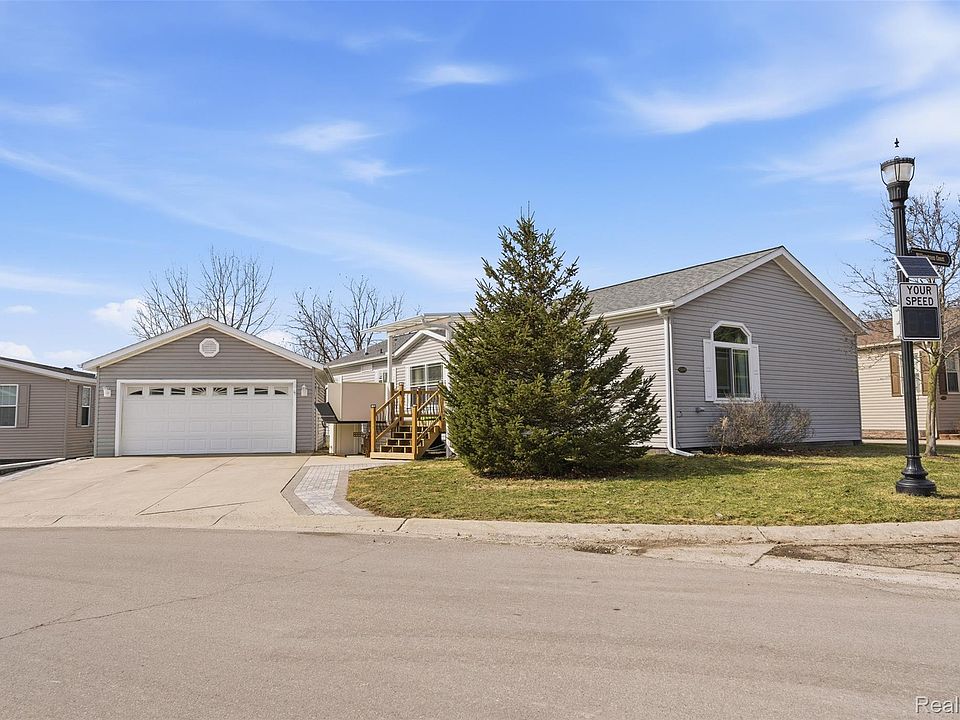 1st image of 11050 Willowgreen Ct