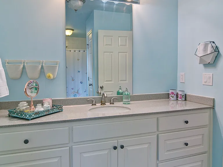 4060 Merritt Dr — Photo 39